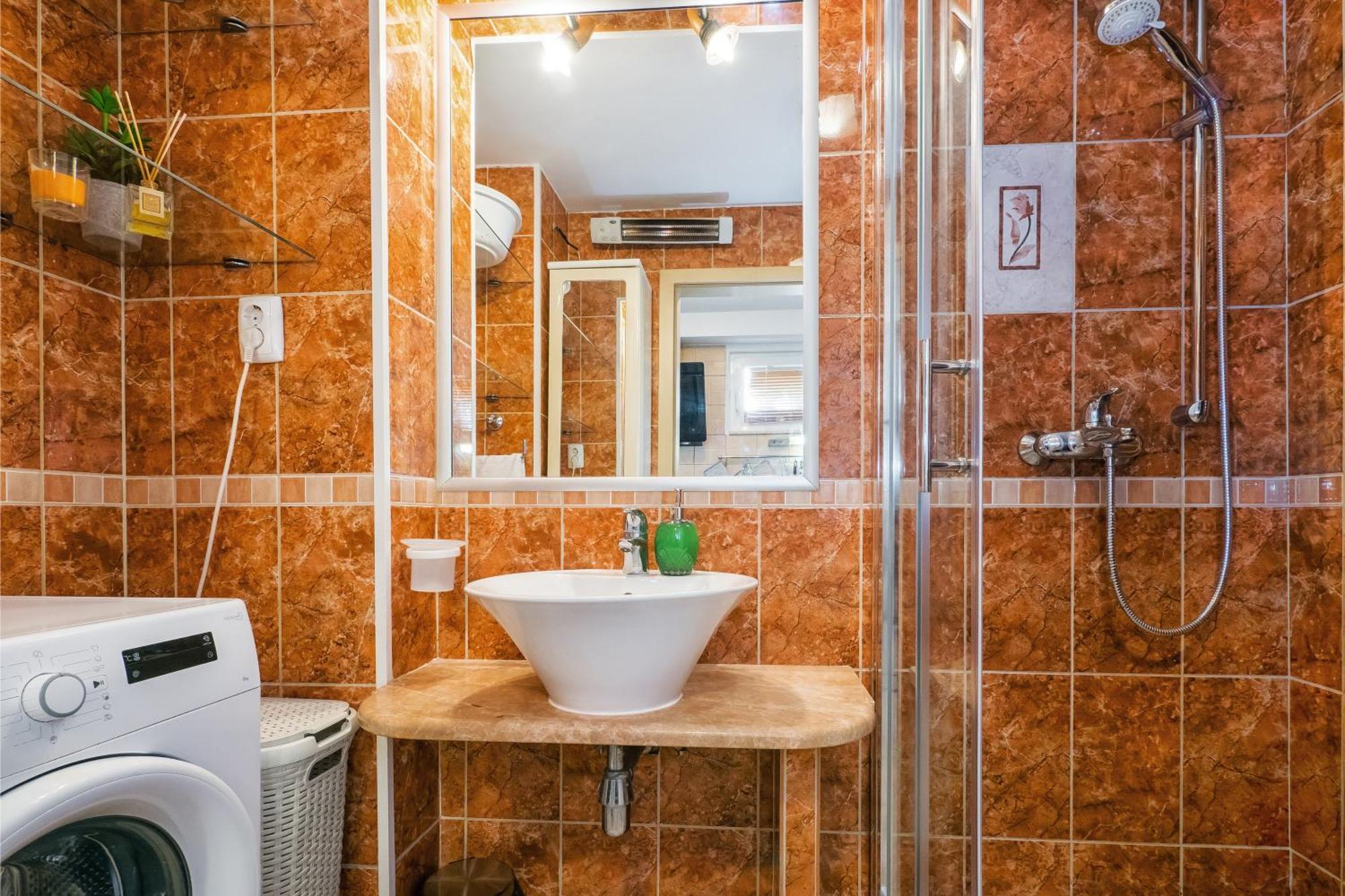 Relaxing 2Bd Apartment, Ground Floor - Walk To Old Town Spalato Esterno foto