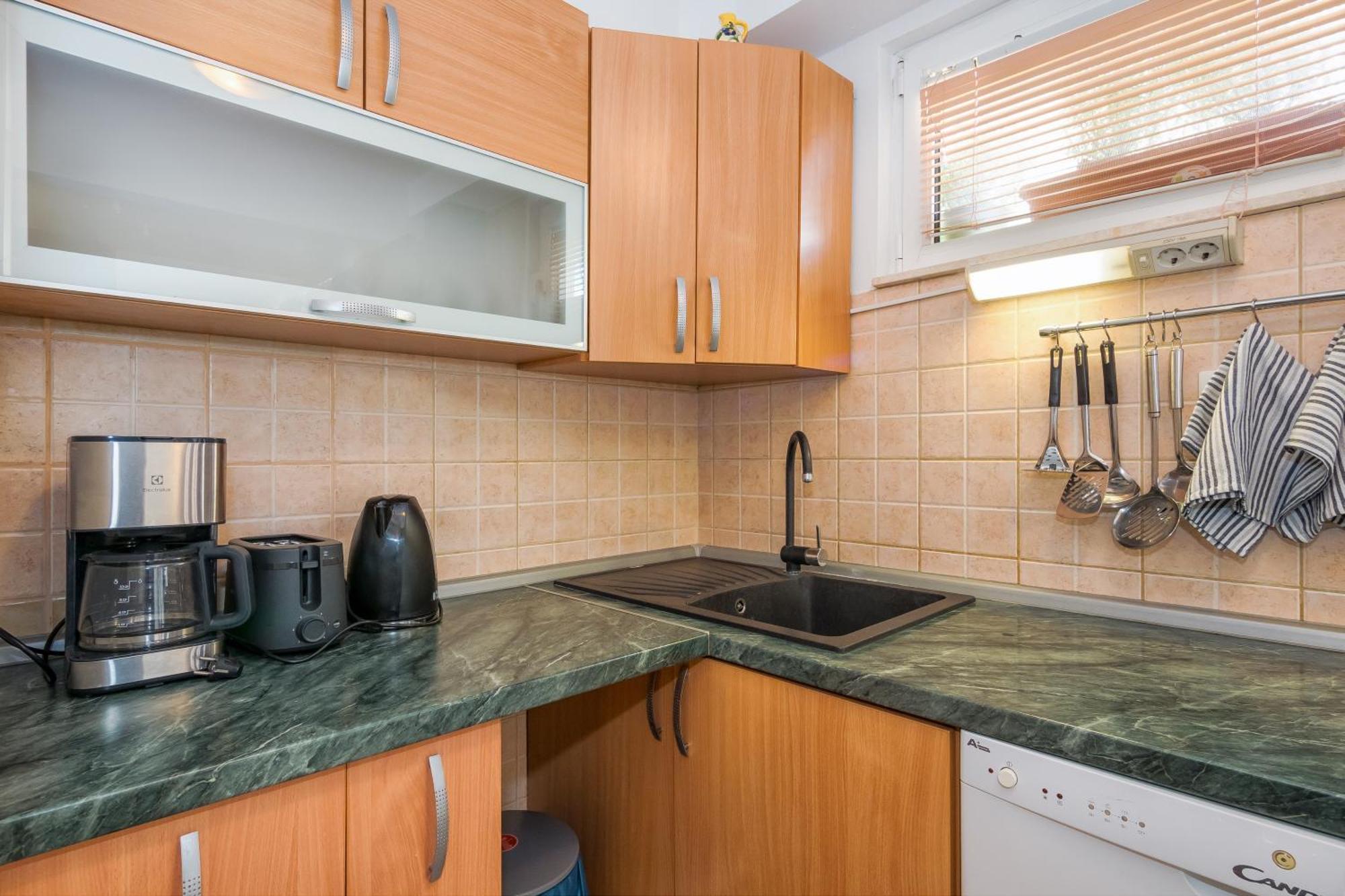 Relaxing 2Bd Apartment, Ground Floor - Walk To Old Town Spalato Esterno foto