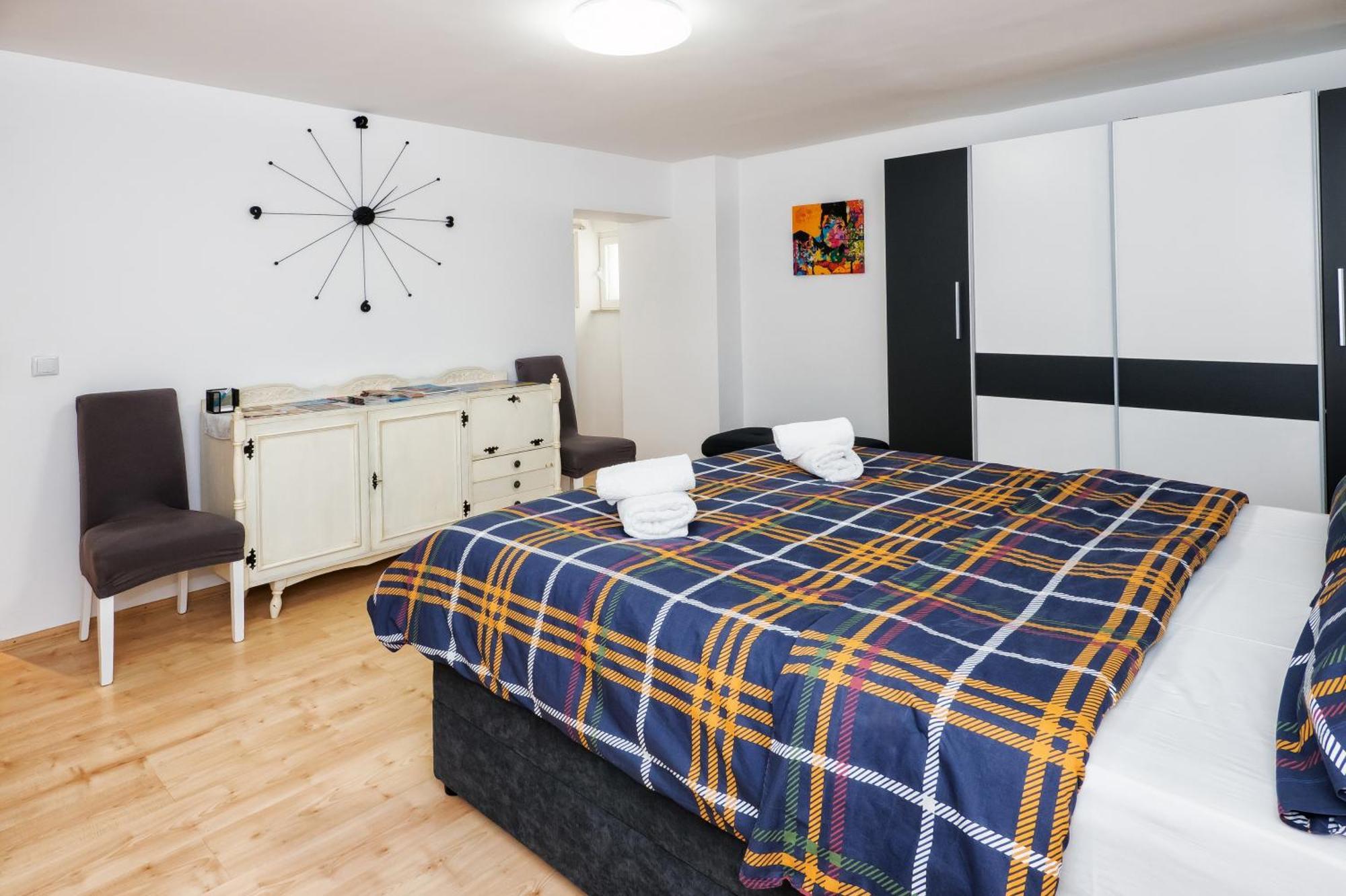 Relaxing 2Bd Apartment, Ground Floor - Walk To Old Town Spalato Esterno foto