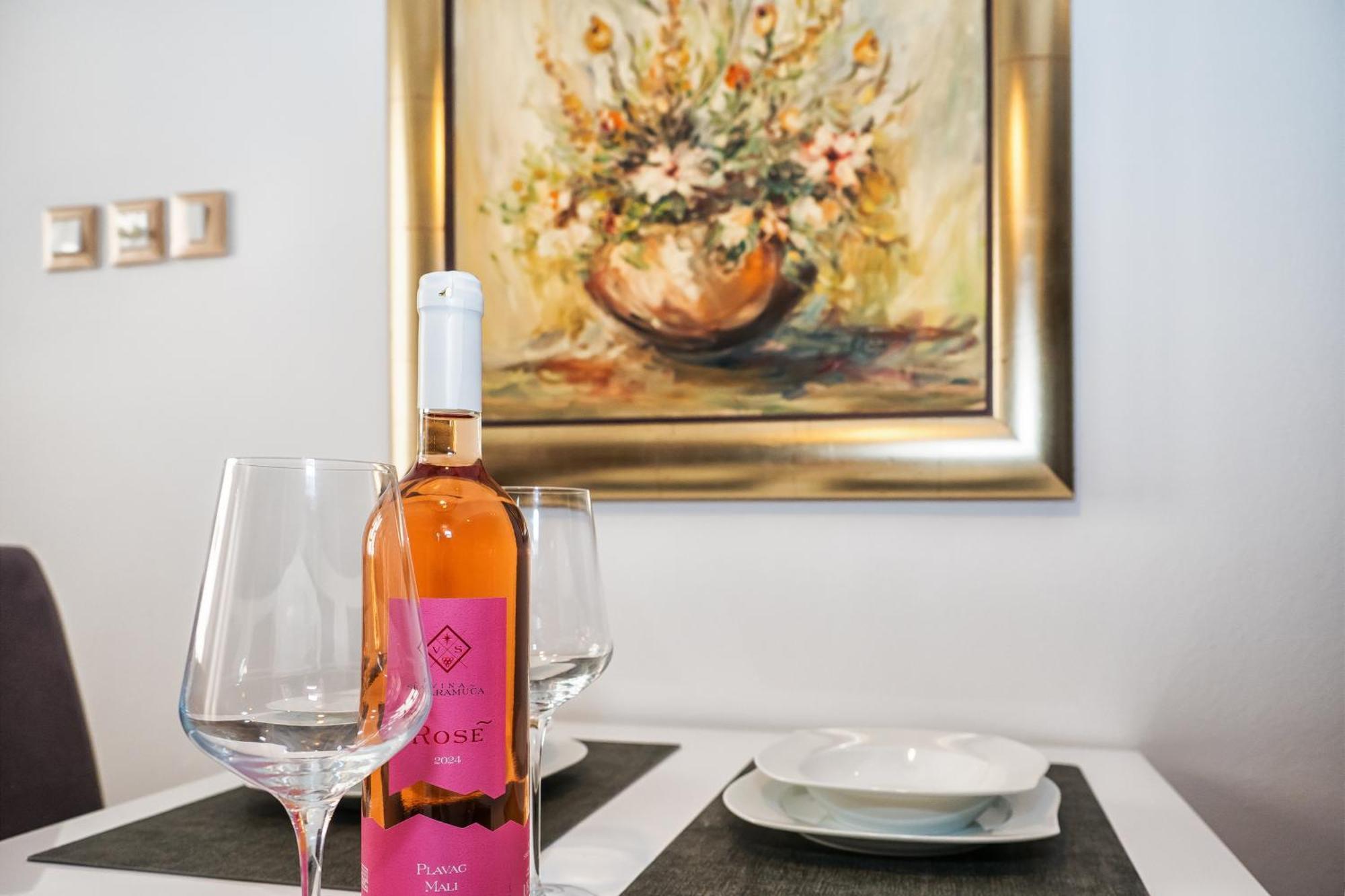 Relaxing 2Bd Apartment, Ground Floor - Walk To Old Town Spalato Esterno foto